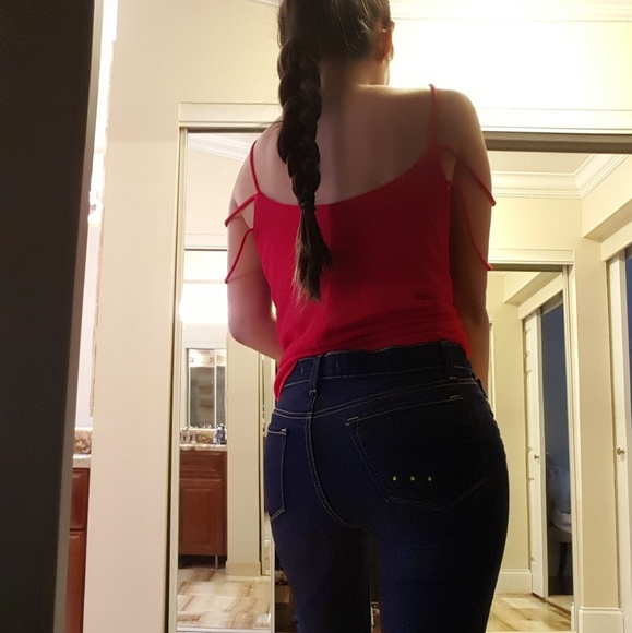 4Si3NNA Red flowy cami top croped Sz M For Sienna - Picture 2 of 7